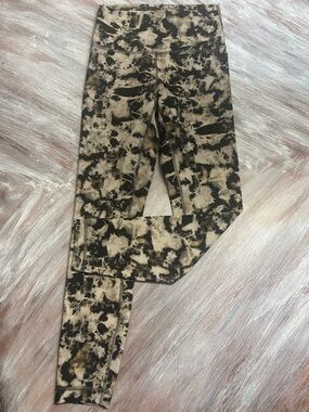 lululemon athletica Black and Cream Tie-Dye Jeggings